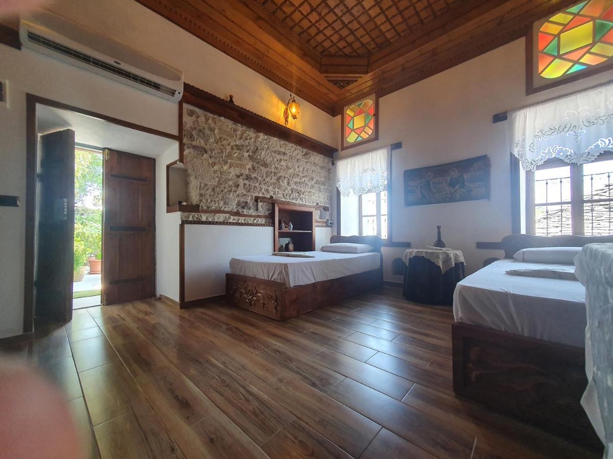Riva Guest House ジロカストラ エクステリア 写真